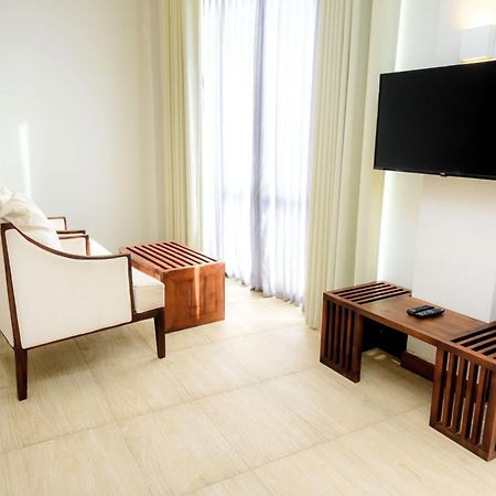 Hotel Refresh Blue Hikkaduwa Εξωτερικό φωτογραφία