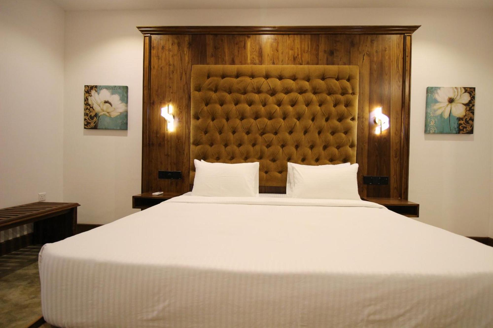 Hotel Refresh Blue Hikkaduwa Εξωτερικό φωτογραφία